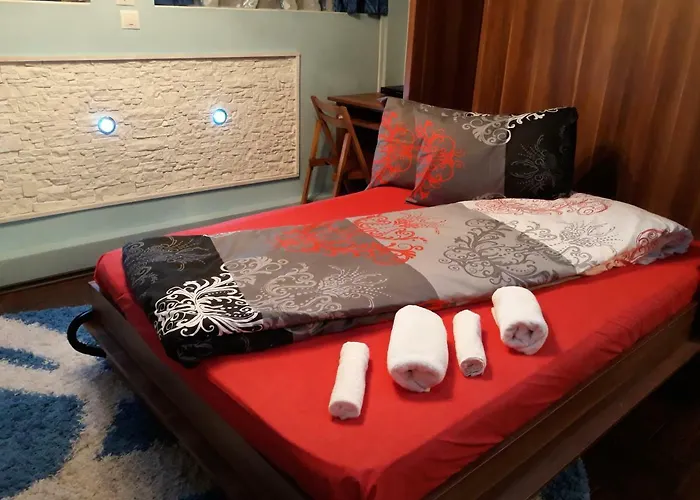 Jaky Residence Cu Terasa